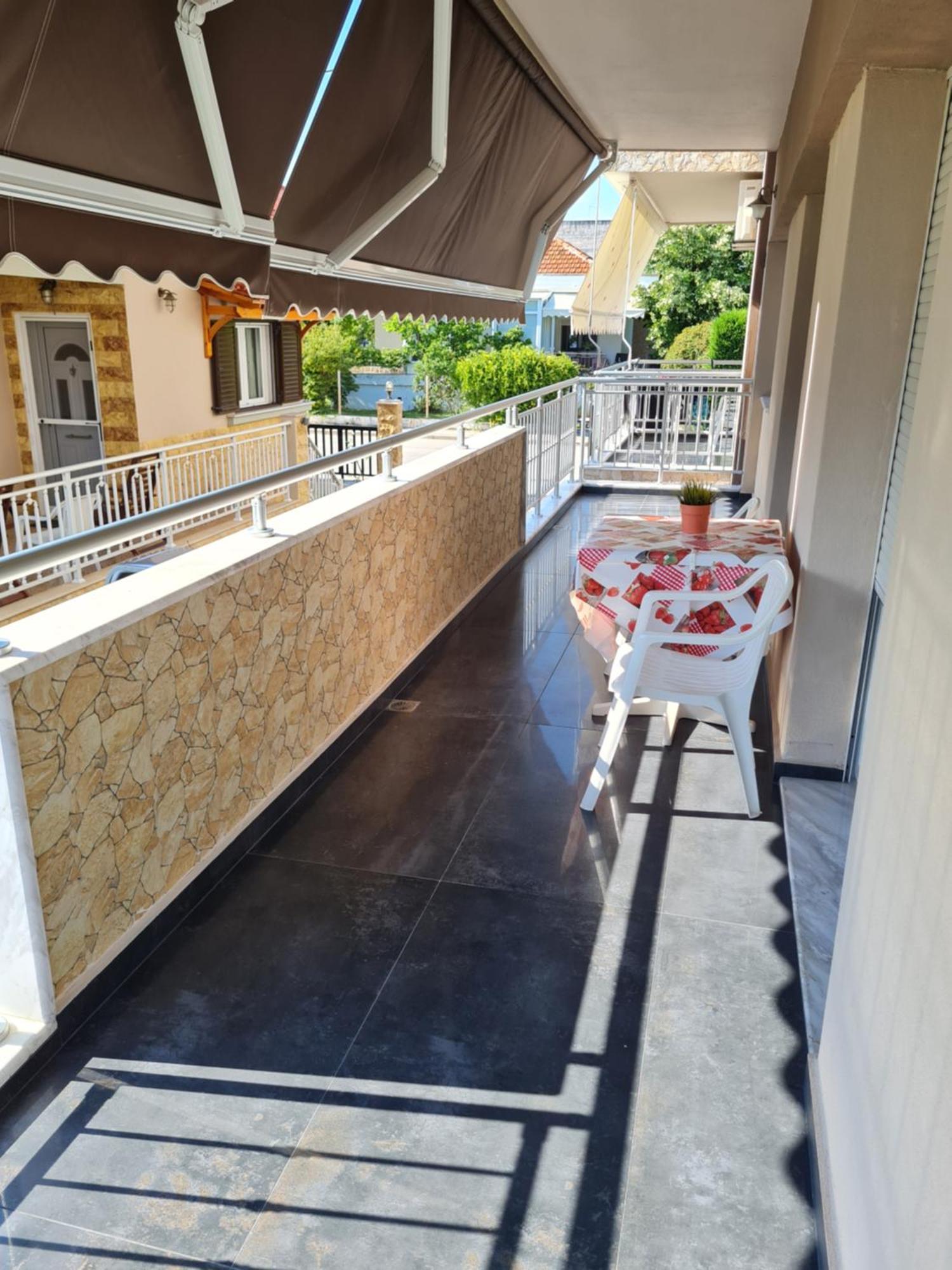ניאה פלאגיה Dimitris Apartments מראה חיצוני תמונה
